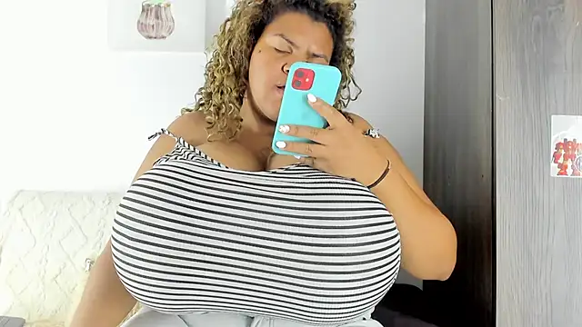 bigmom69  online show from 03.16.26