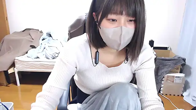 Snapshot of izumi__123 chatting on 12.28.24 izumi 123 online show from 12.28.24