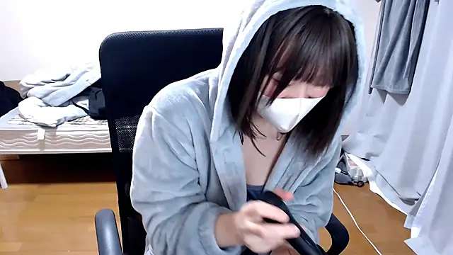 Snapshot of izumi__123 chatting on 02.10.25 izumi 123 online show from 02.10.25