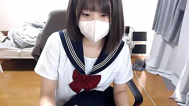 Snapshot of izumi__123 chatting on 02.25.25 izumi 123 online show from 02.25.25