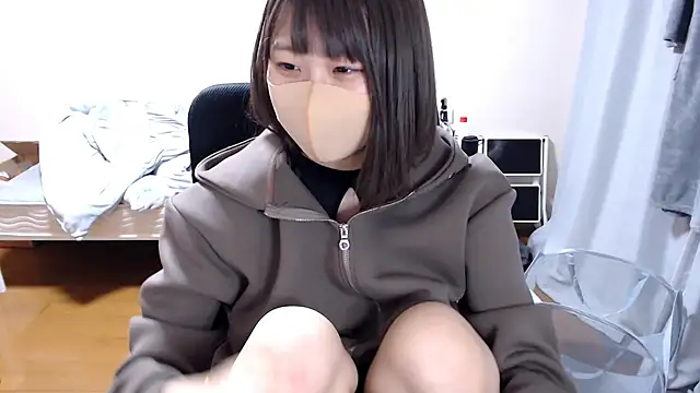 Snapshot of izumi__123 chatting on 02.28.25 izumi 123 online show from 02.28.25