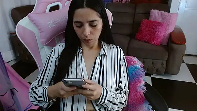 kendall all4u online show from 02.02.26