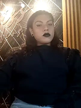 Ariana Rodriguez  online show from 12.20.24