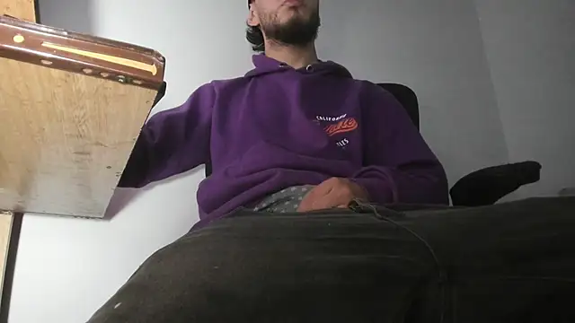 s sven03 online show from 10.18.25