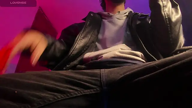 s sven03 online show from 12.21.25