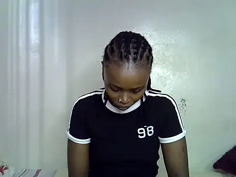 Snapshot of Rasta_tattooed chatting on 04.04.26 Rasta tattooed online show from 04.04.26