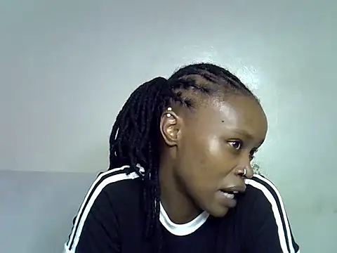 Snapshot of Rasta_tattooed chatting on 04.04.26 Rasta tattooed online show from 04.04.26