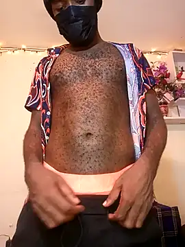 Snapshot of Moteroxz chatting on 12.28.24 Moteroxz online show from 12.28.24