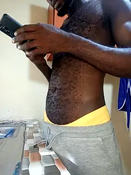 Snapshot of Moteroxz chatting on 01.14.25 Moteroxz online show from 01.14.25