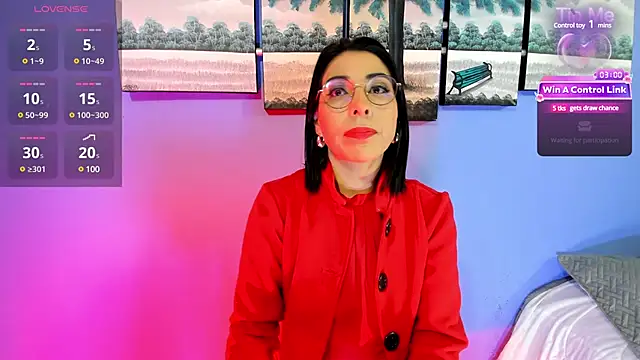 Snapshot of AdelleLennox_cg chatting on 02.23.25 AdelleLennox cg online show from 02.23.25