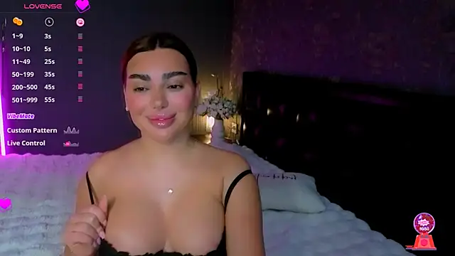 babyleilaa online show from 12.20.25