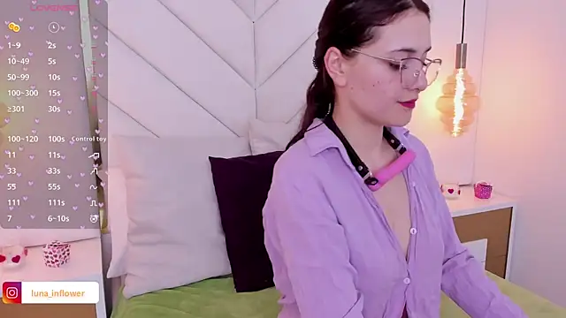 Flor delunaa online show from 02.23.25