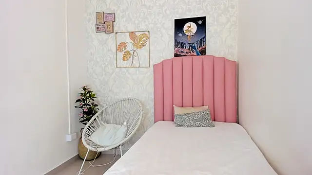 Adria ross online show from 11.21.25