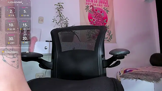 JaneRuss  online show from 12.03.25