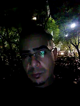 Snapshot of FeloBad chatting on 06.29.26 FeloBad online show from 06.29.26