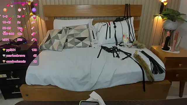 luciana ballesteros  online show from 02.06.25