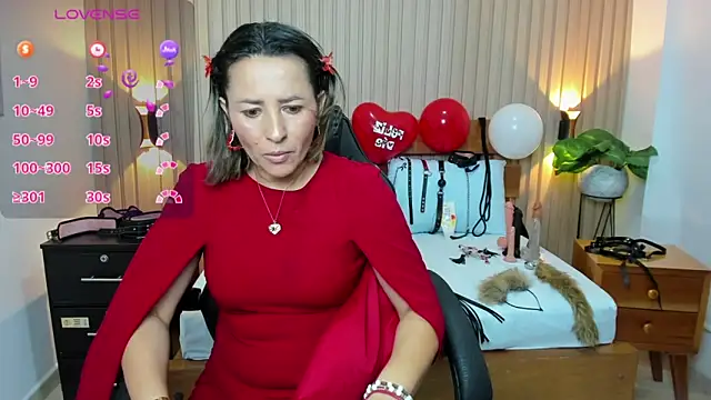 luciana ballesteros  online show from 02.14.25