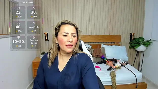luciana ballesteros  online show from 05.26.26