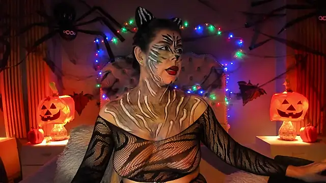 RamonaSimons online show from 10.30.25