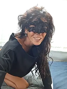 EmySkinny85 online show from 11.01.25