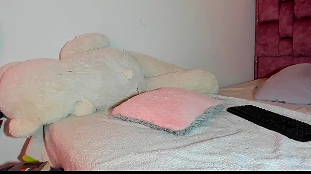 ladyrd1 online show from 09.09.25