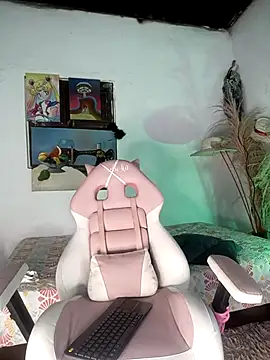 lovely kitt online show from 03.08.26