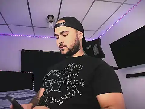 Sebas-hott online show from 02.14.26