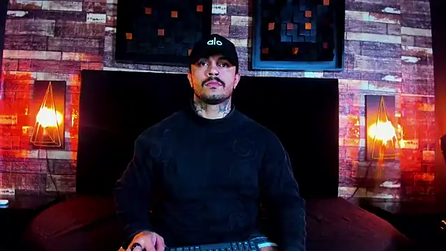 Van Velckan online show from 03.12.25