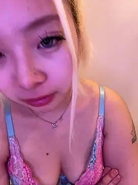 Rei1216xo online show from 04.16.26