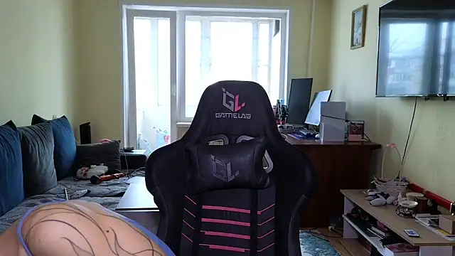 MalvinaBlum online show from 03.27.26