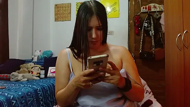 Naomi D online show from 02.18.25