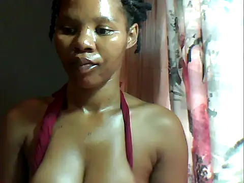 Snapshot of MAZINGDIVA1994 chatting on 03.04.25 MAZINGDIVA1994 online show from 03.04.25