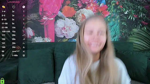 Polumna cute online show from 11.14.25