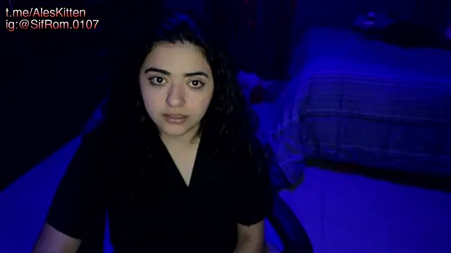 Ales Kitten online show from 02.22.25