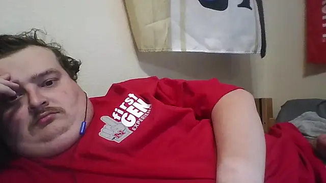 Snapshot of YelpedAverting chatting on 10.29.25 YelpedAverting online show from 10.29.25