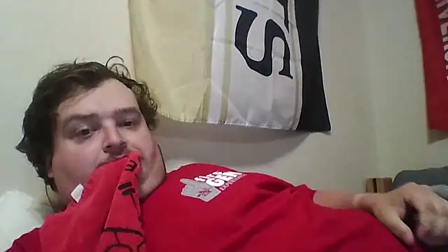 Snapshot of YelpedAverting chatting on 11.04.25 YelpedAverting online show from 11.04.25