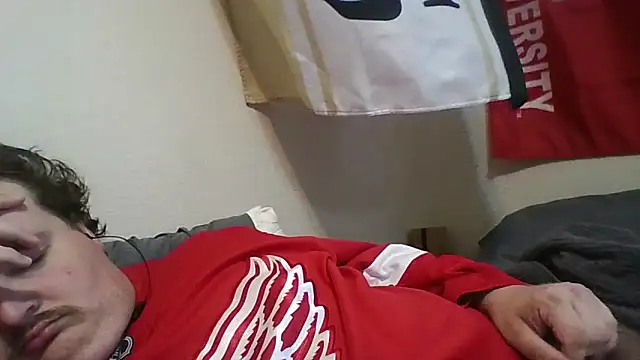 Snapshot of YelpedAverting chatting on 11.13.25 YelpedAverting online show from 11.13.25