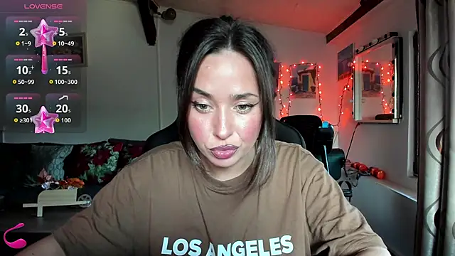 Snapshot of PlayfulGoddess chatting on 10.22.25 PlayfulGoddess online show from 10.22.25