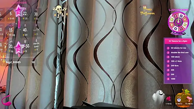 Snapshot of PlayfulGoddess chatting on 11.09.25 PlayfulGoddess online show from 11.09.25