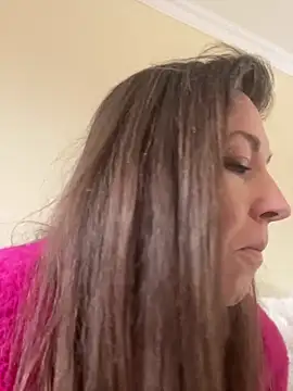 Lwhite1 online show from 02.19.25