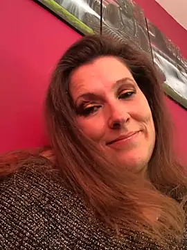 Lwhite1 online show from 03.08.25