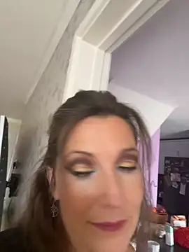 Lwhite1 online show from 10.02.25