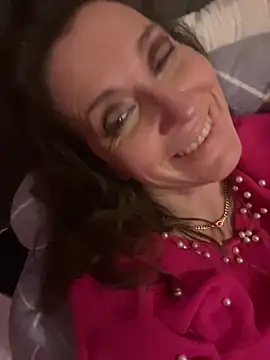 Lwhite1 online show from 01.05.26