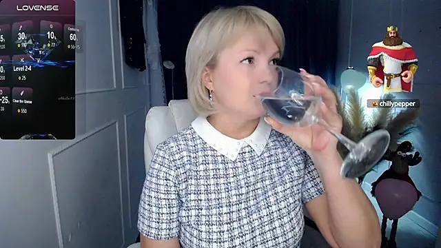 Juarnea online show from 02.19.25