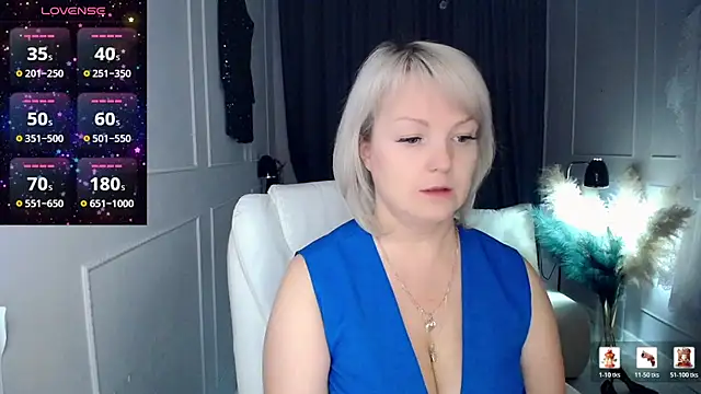 Snapshot of Juarnea chatting on 02.06.26 Juarnea online show from 02.06.26