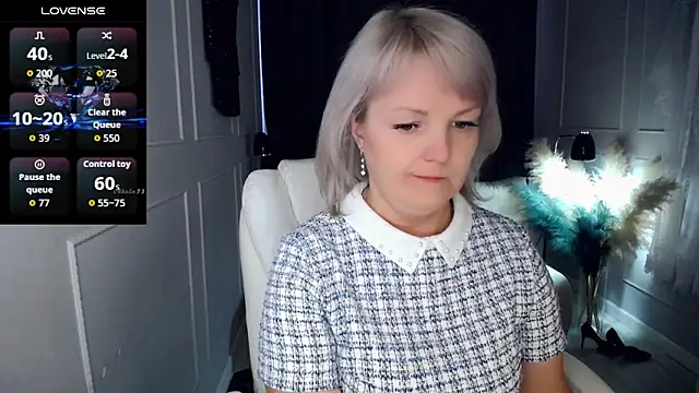 Snapshot of Juarnea chatting on 03.04.26 Juarnea online show from 03.04.26