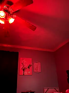 vixendoll87 online show from 10.19.25