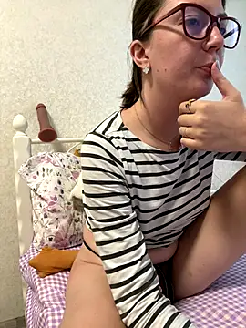 BeatriceTender online show from 09.09.25