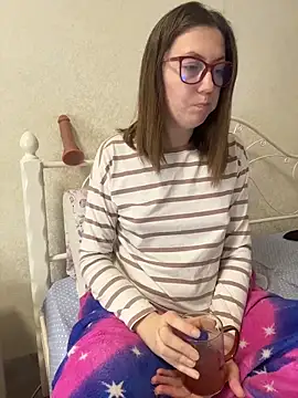 BeatriceTender online show from 02.19.26