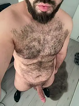 Snapshot of HairyArab90 chatting on 02.27.26 HairyArab90 online show from 02.27.26